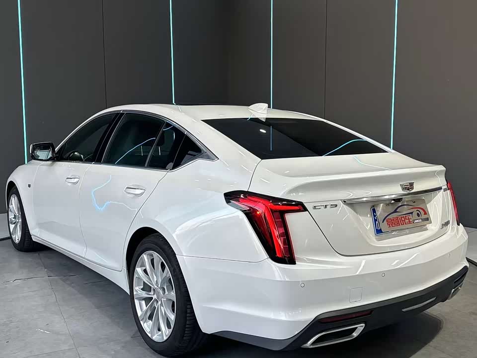 Cadillac CT5