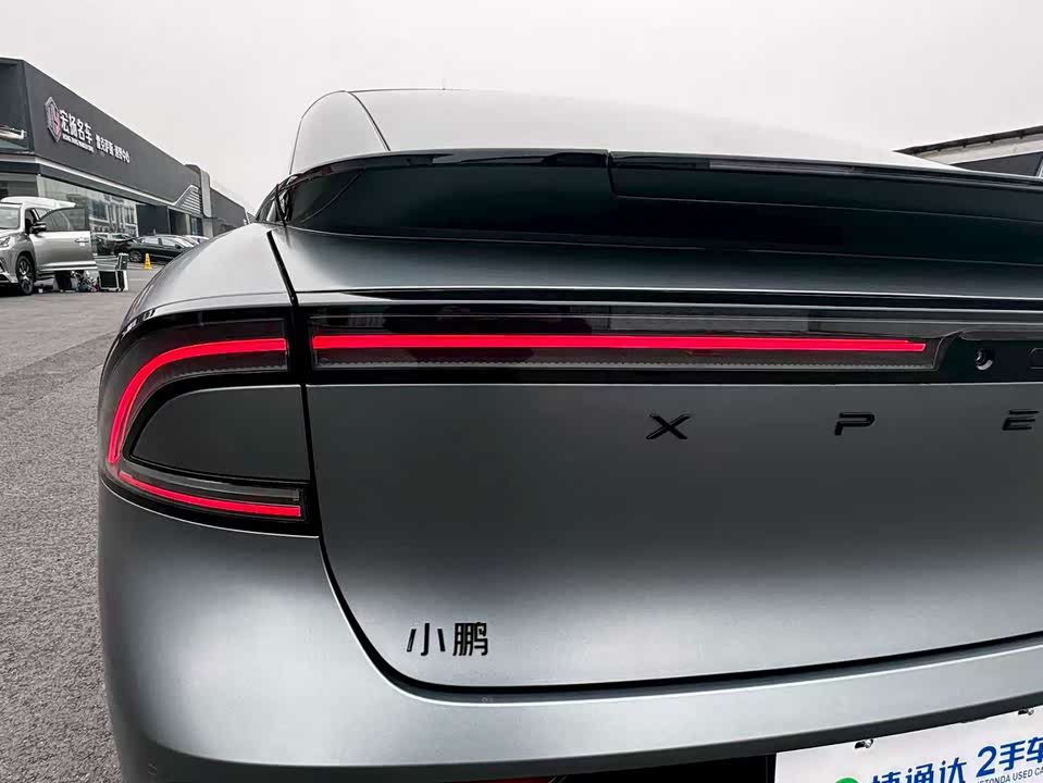 XPENG P7+