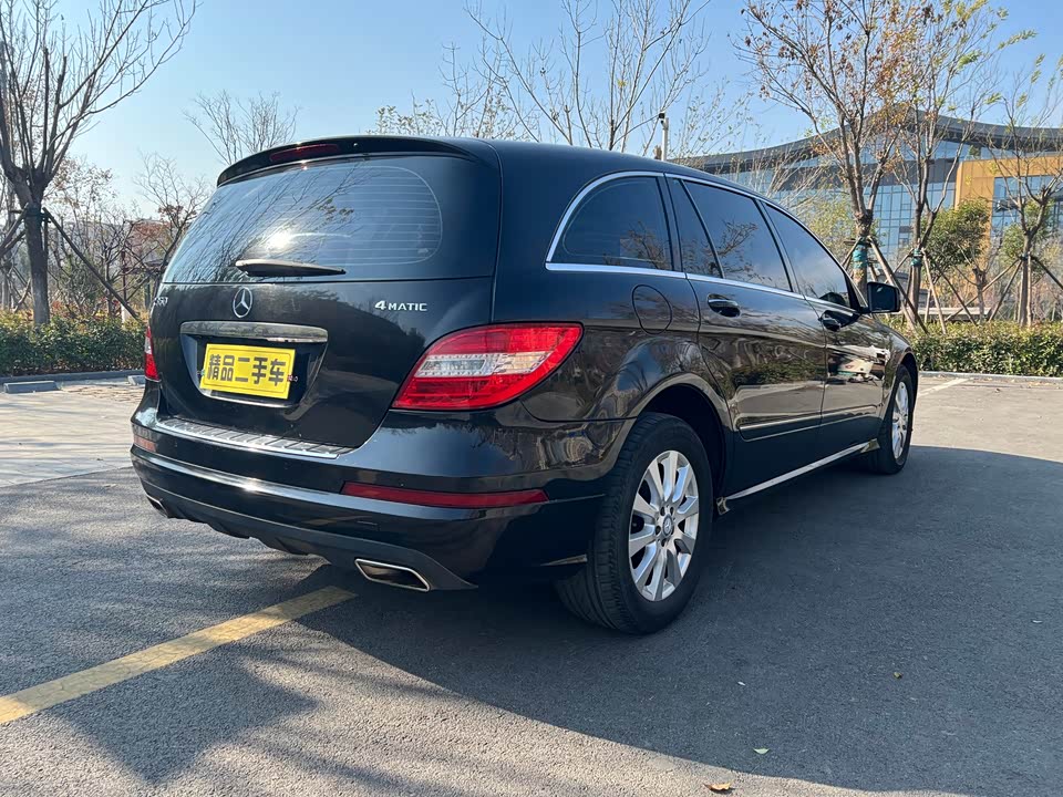 Mercedes-Benz R-class