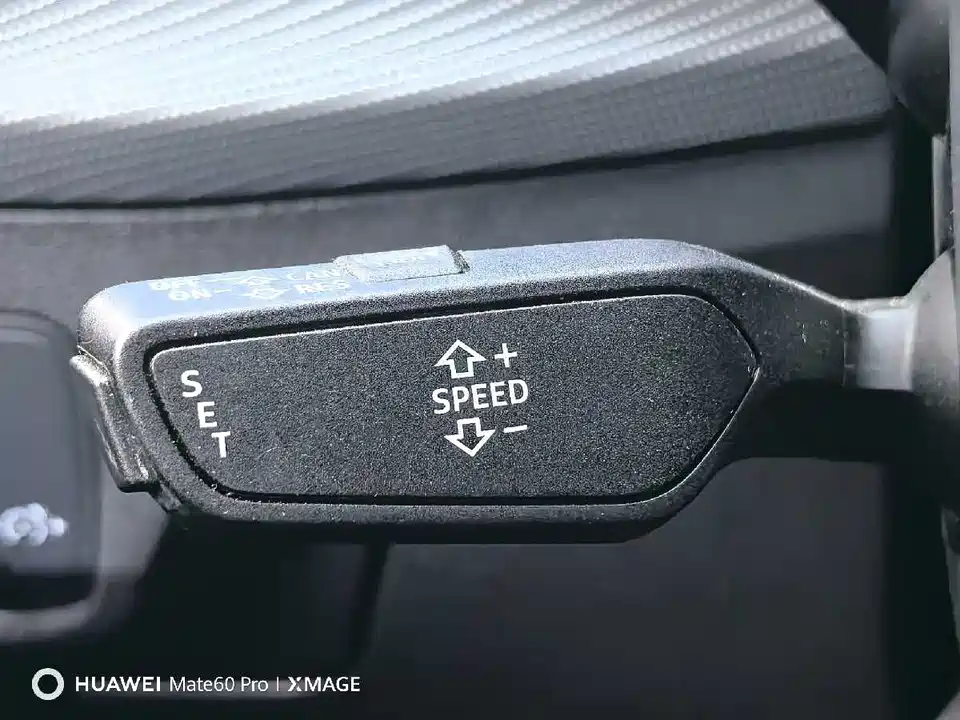 Audi Q2L Audi Q2L