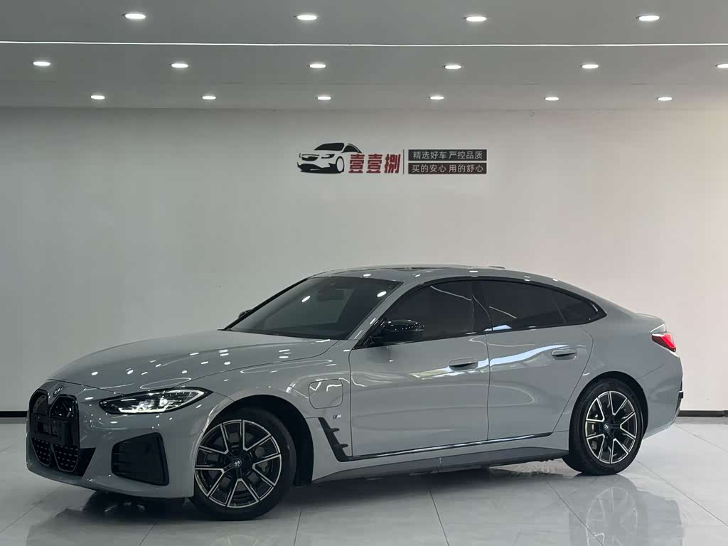 BMW i4
