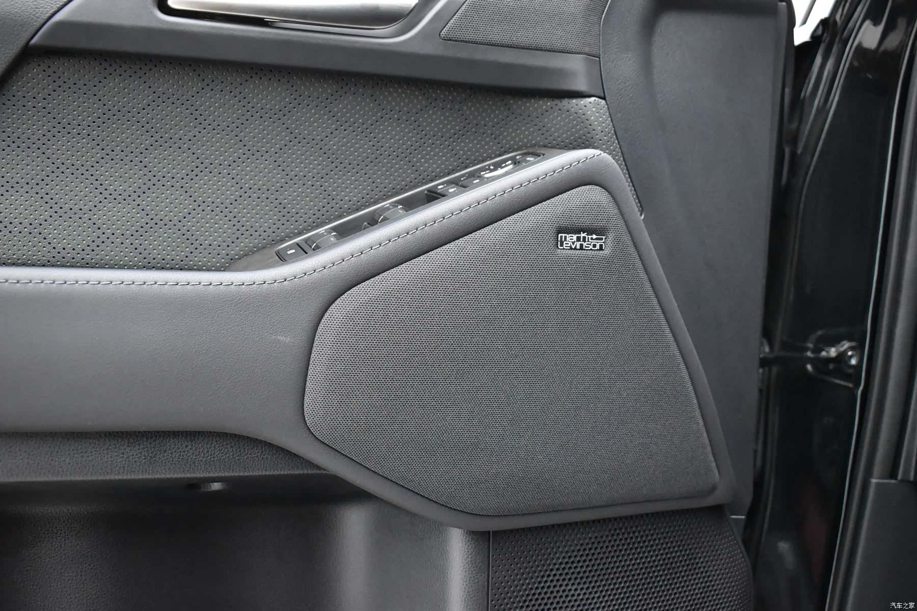Lexus GX, 2026 17