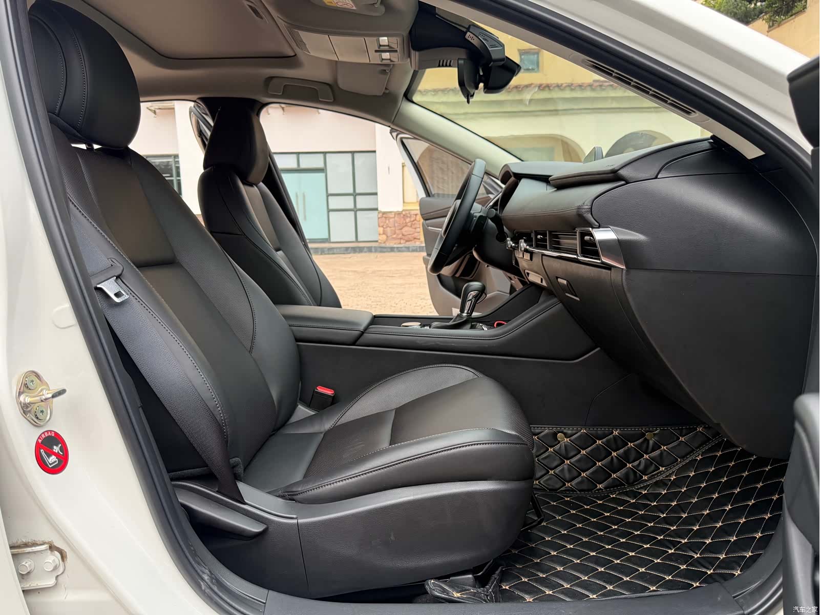 Mazda Mazda3, 2021 16