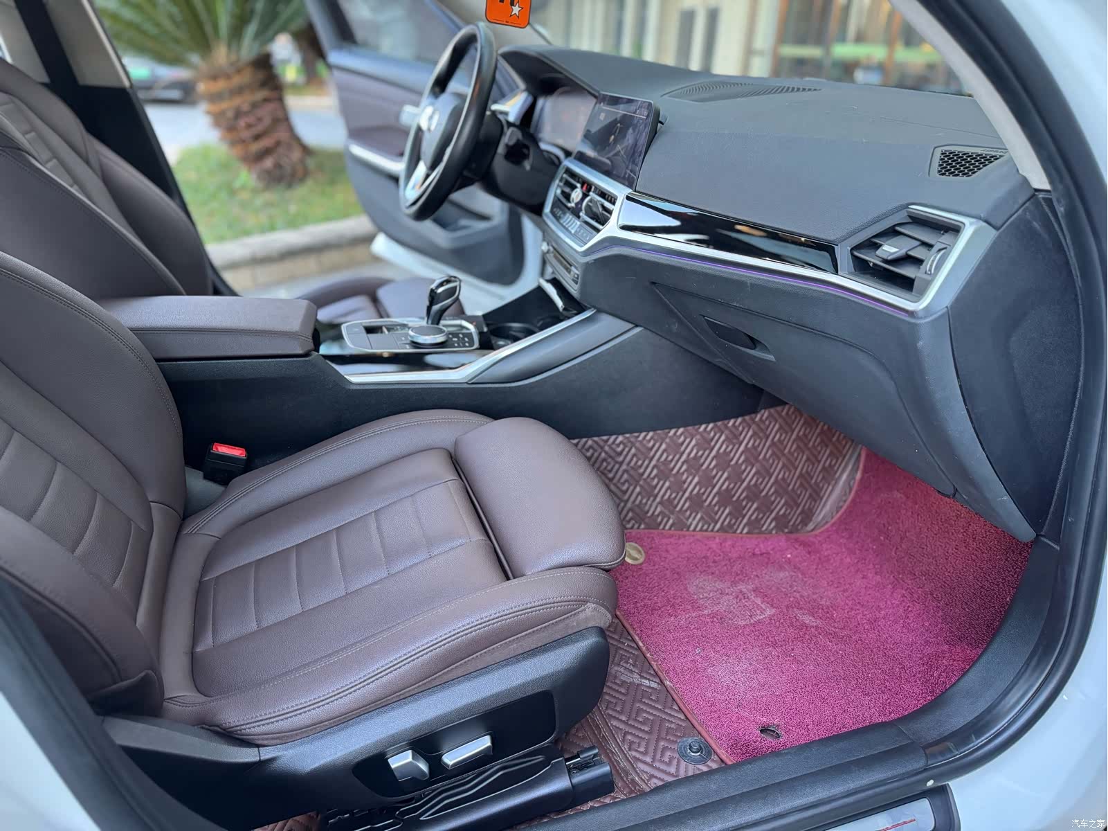 BMW 3 Series, 2020 все фото