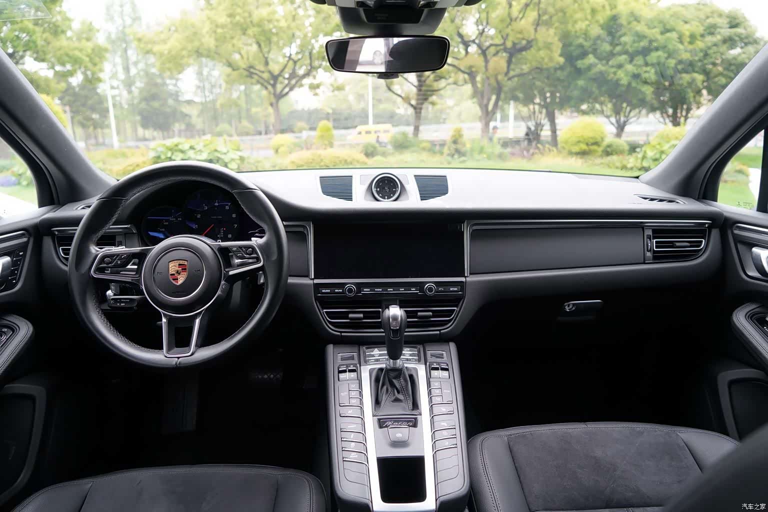Porsche Macan, 2019 10