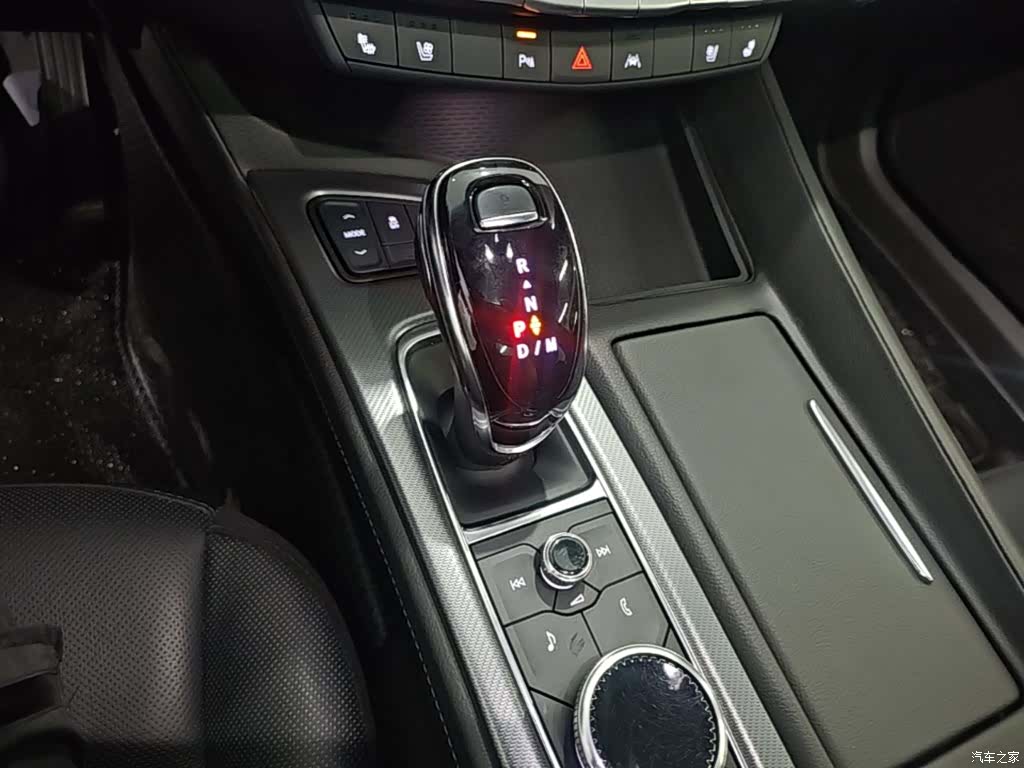 Cadillac CT5, 2024 14