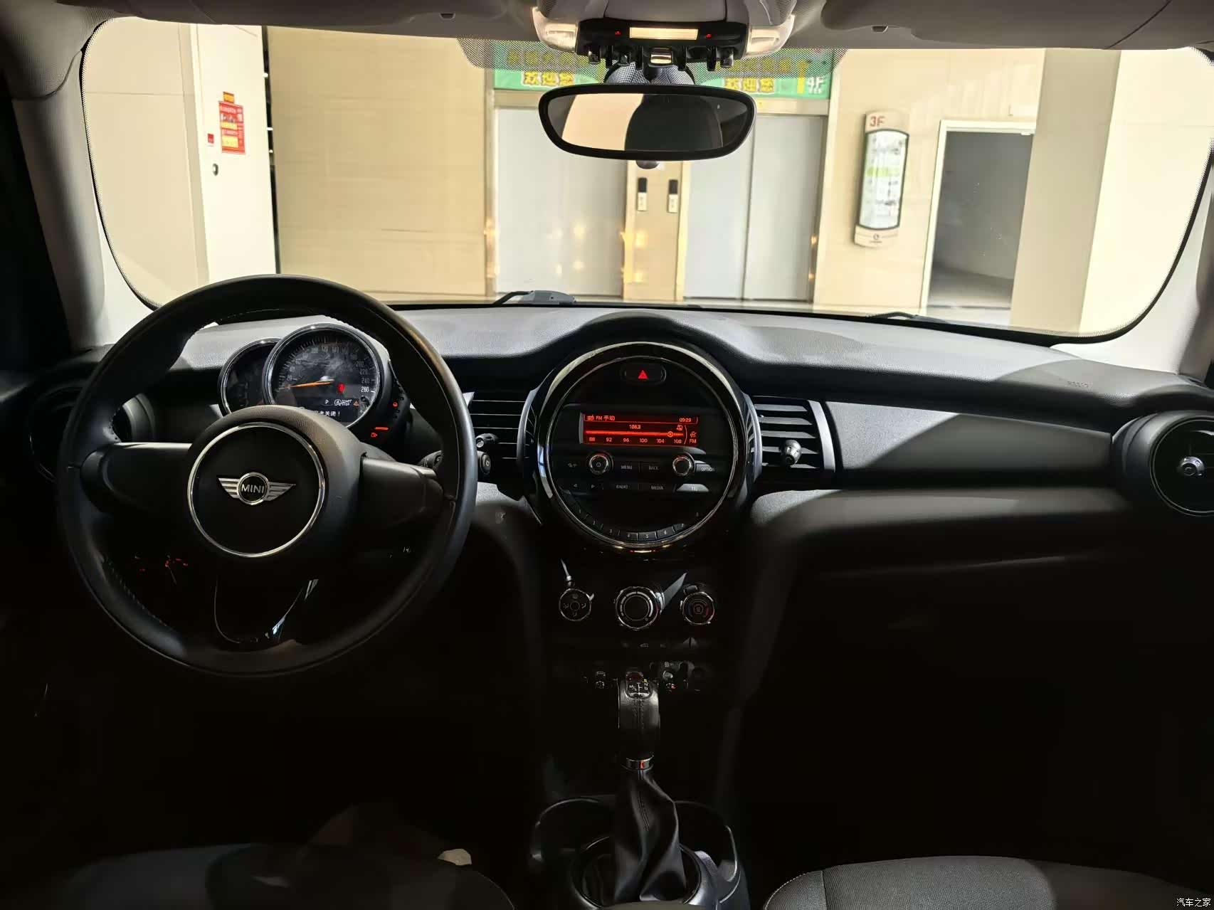 Mini ONE, 2016 9