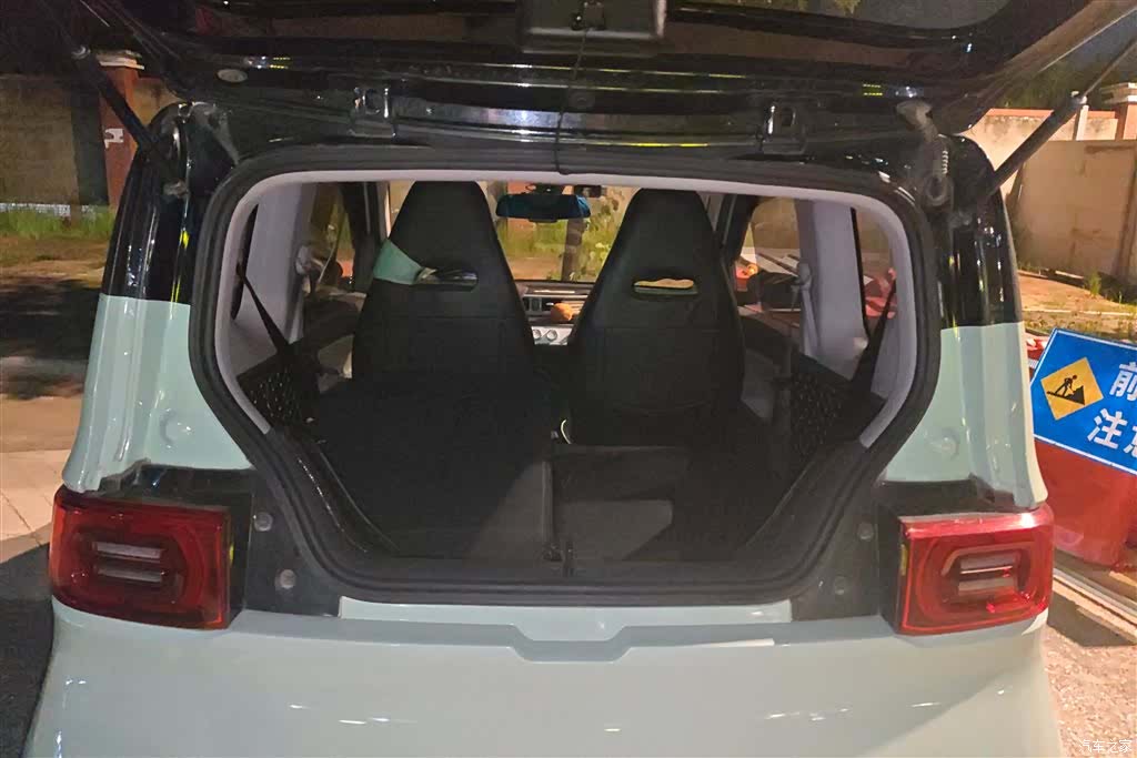 Wuling MINIEV, 2022 4