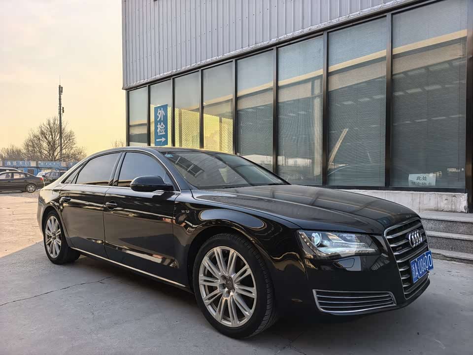 Audi A8