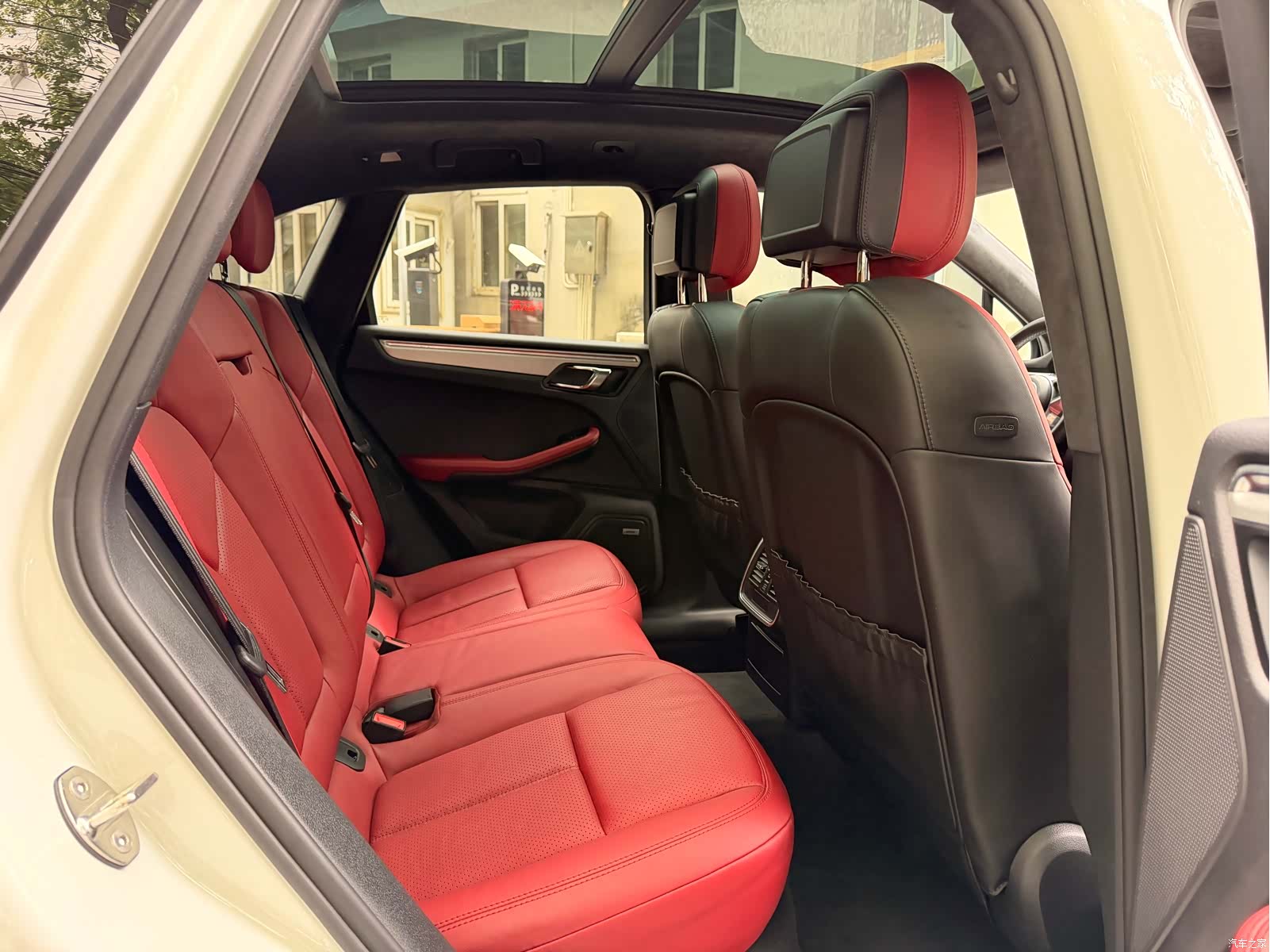 Porsche Macan, 2016 11