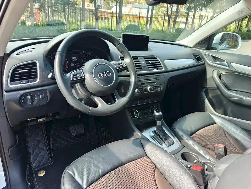 Audi Q3 Audi Q3
