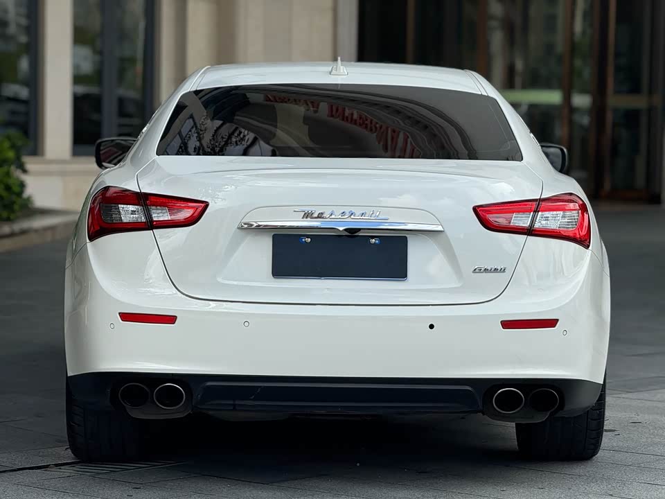 Maserati Ghibli
