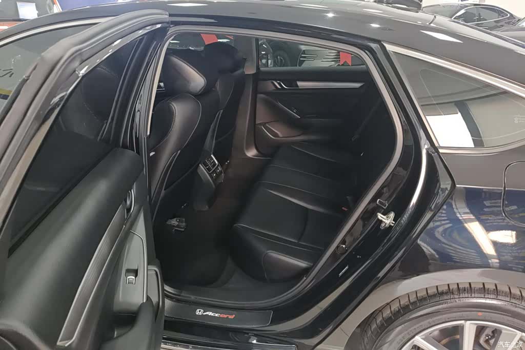Honda Accord, 2022 11