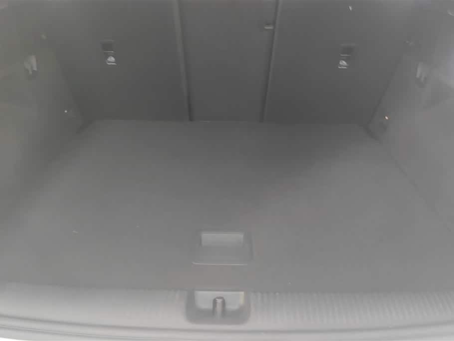 Audi Q2L Audi Q2L