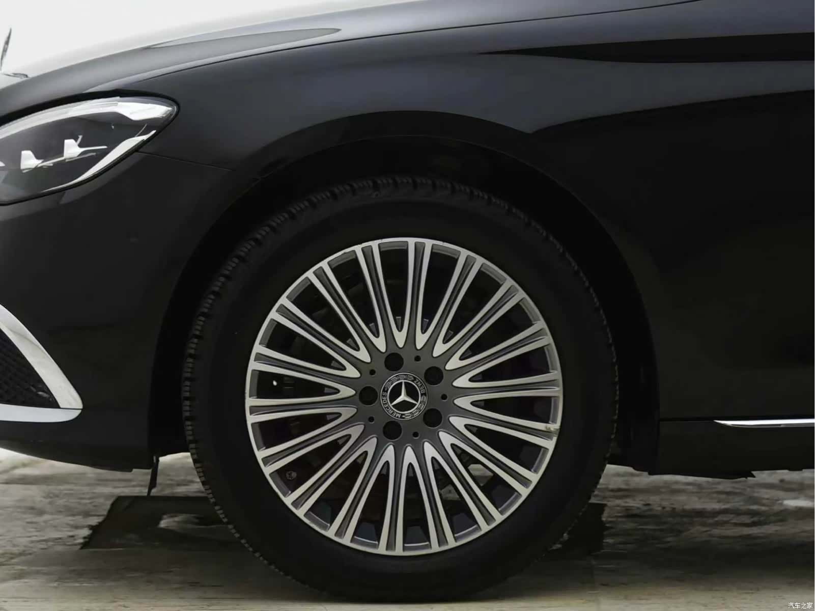 Mercedes-Benz E-Class, 2023 все фото