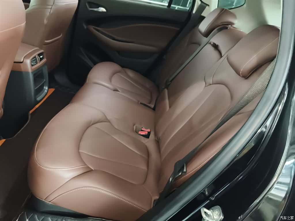 Buick Envision Plus, 2021 17