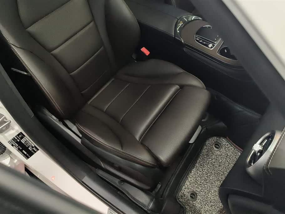 Mercedes-Benz GLC Mercedes-Benz GLC