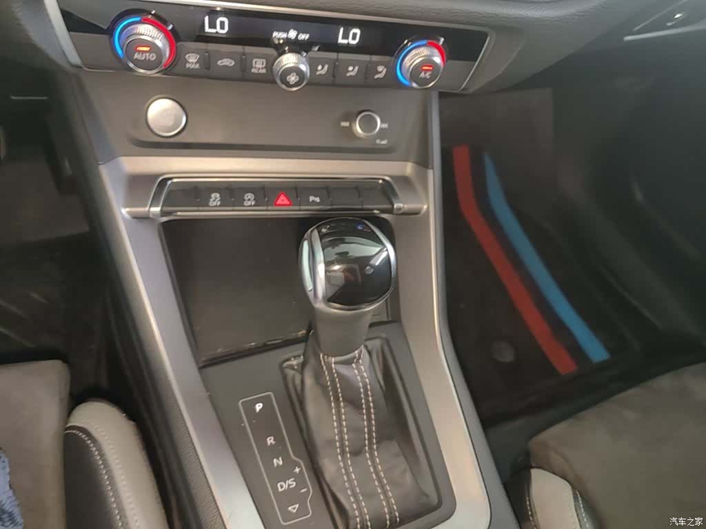 Audi Q3, 2020 14
