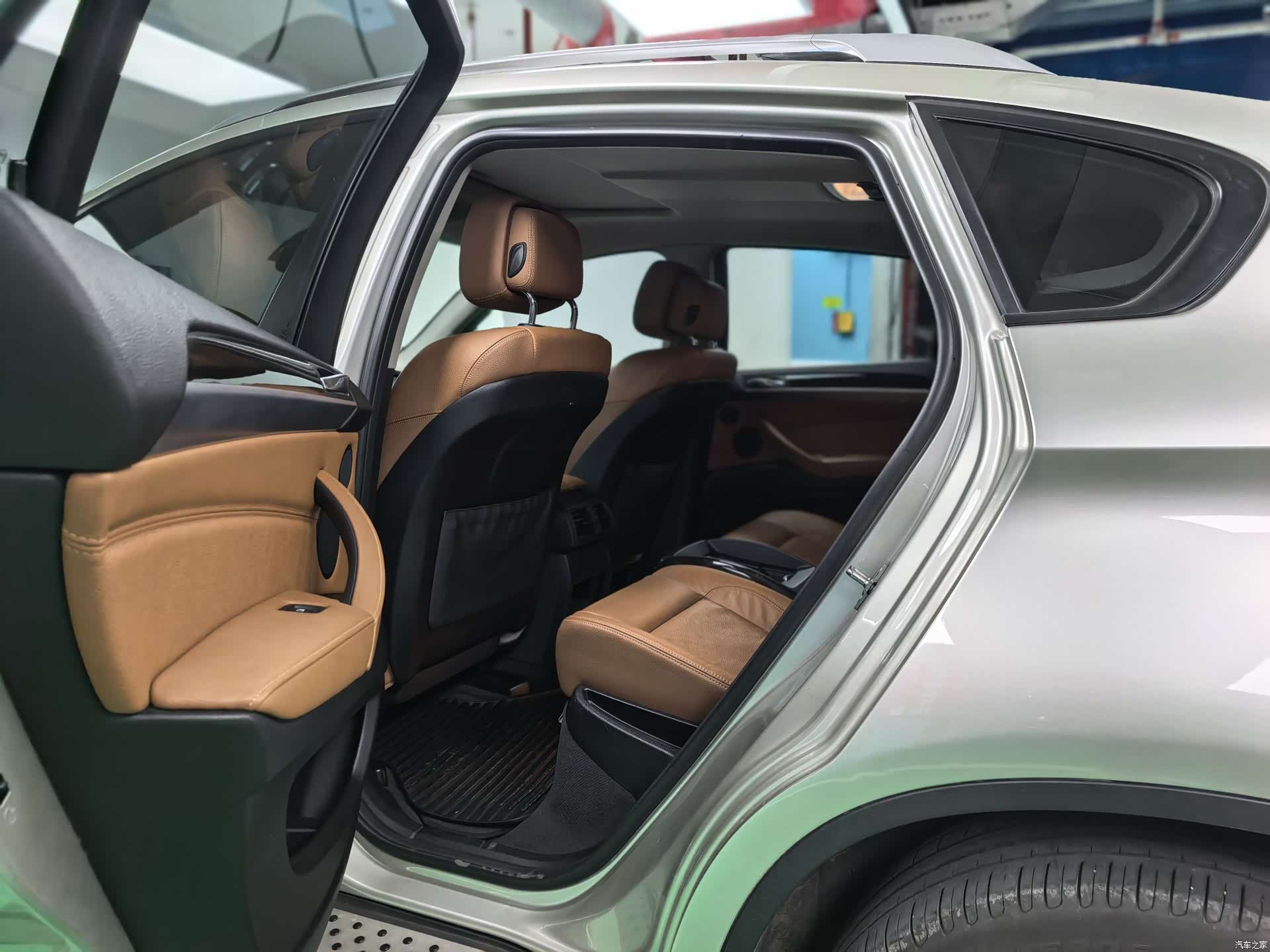 BMW X6, 2011 все фото