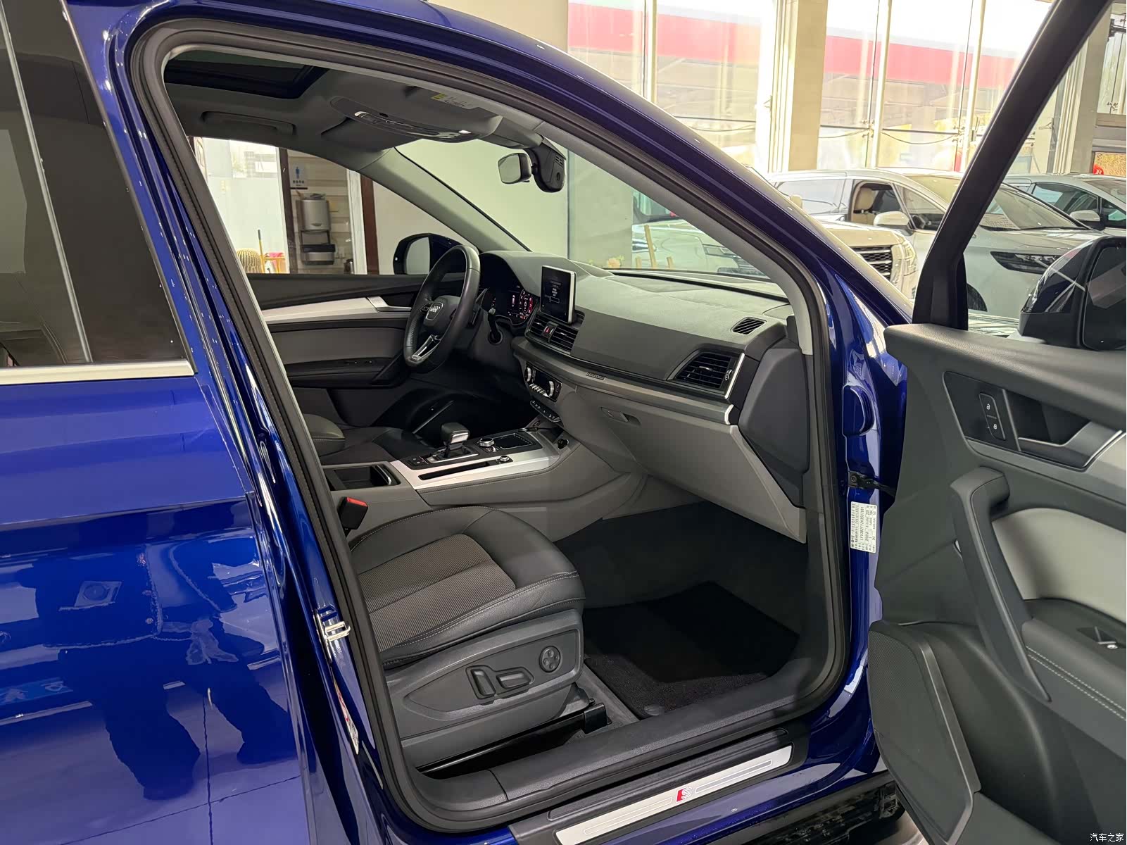 Audi Q5L, 2019 8