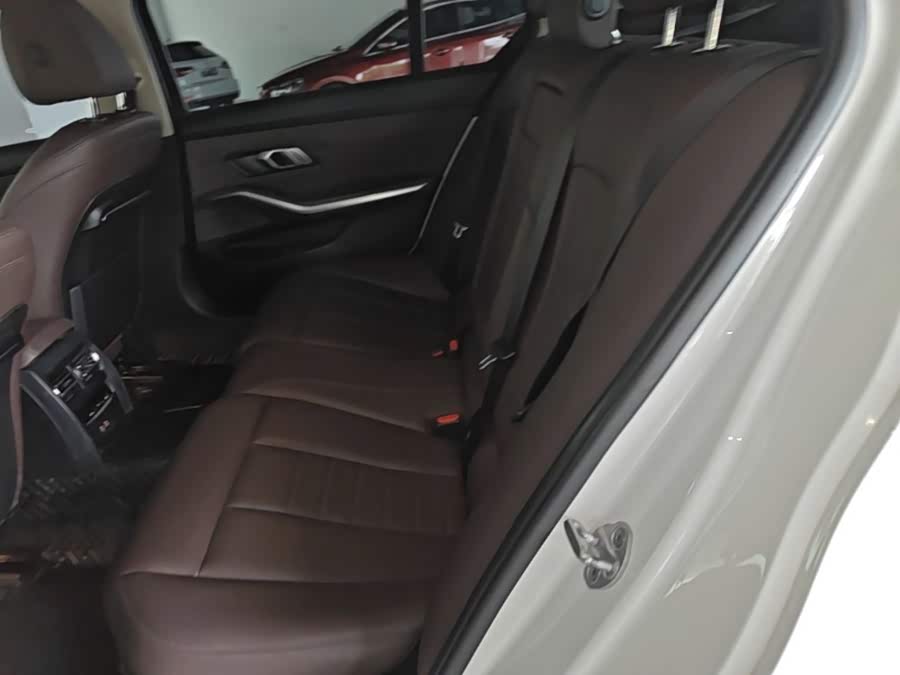 BMW 3 Series 2021, фото 17