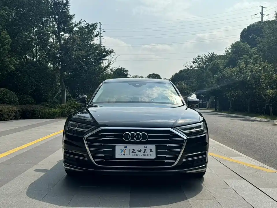 Audi A8