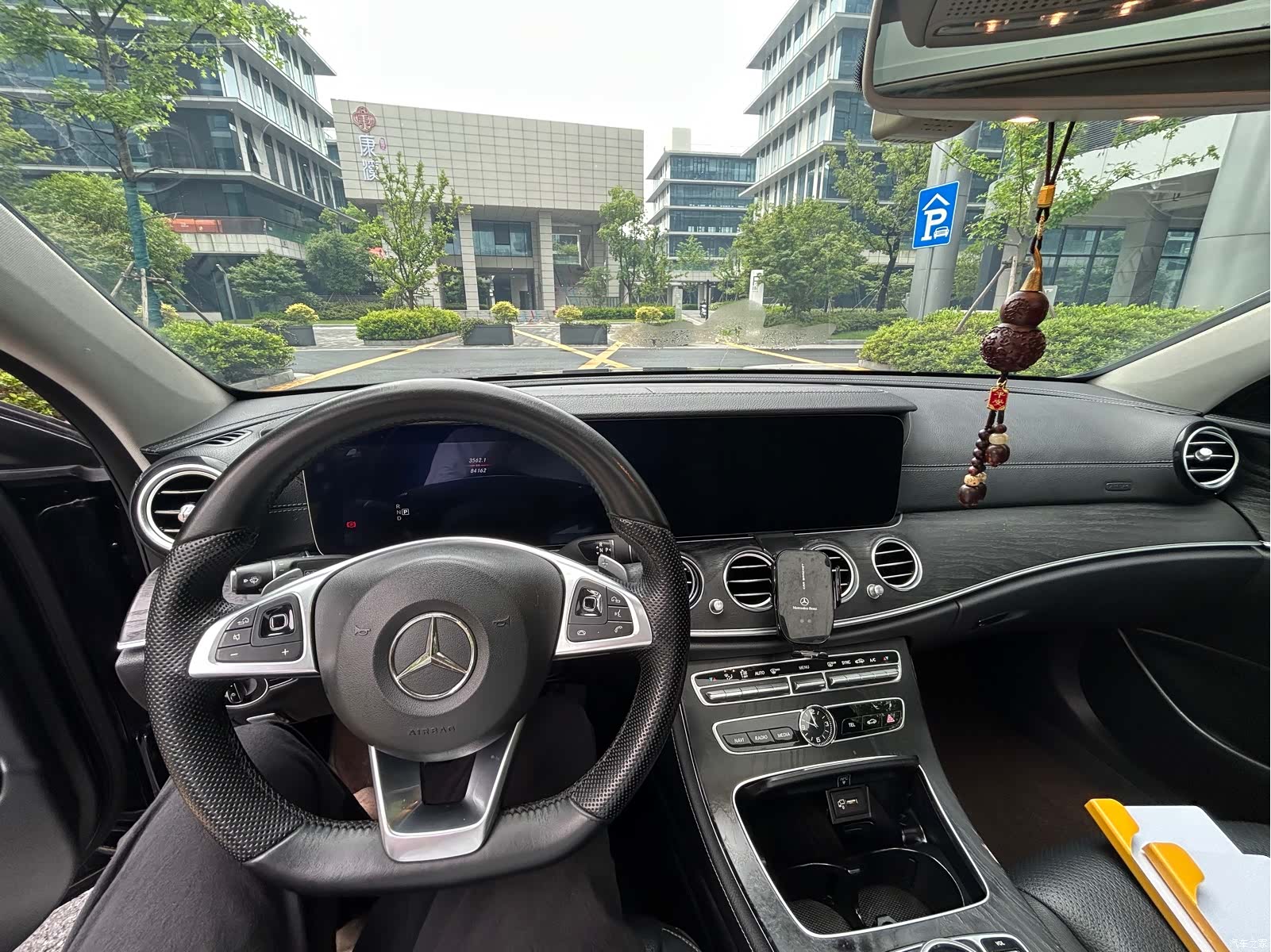 Mercedes-Benz E-Class, 2018 12