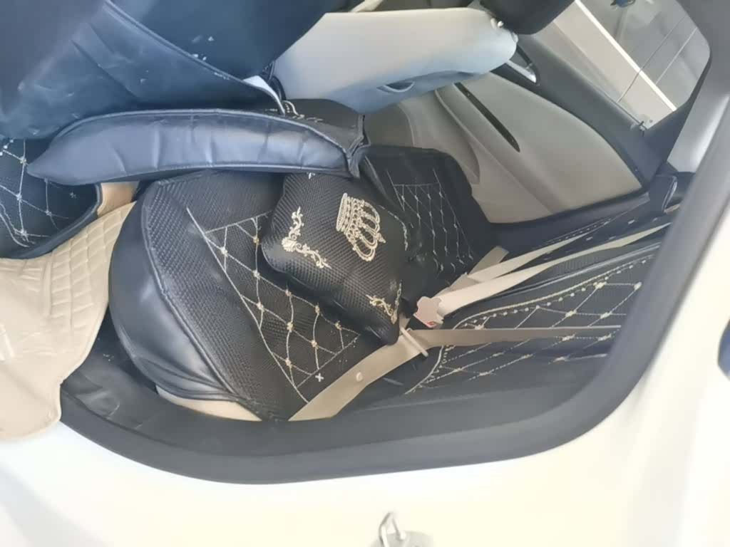 Buick Verano, 2019 16