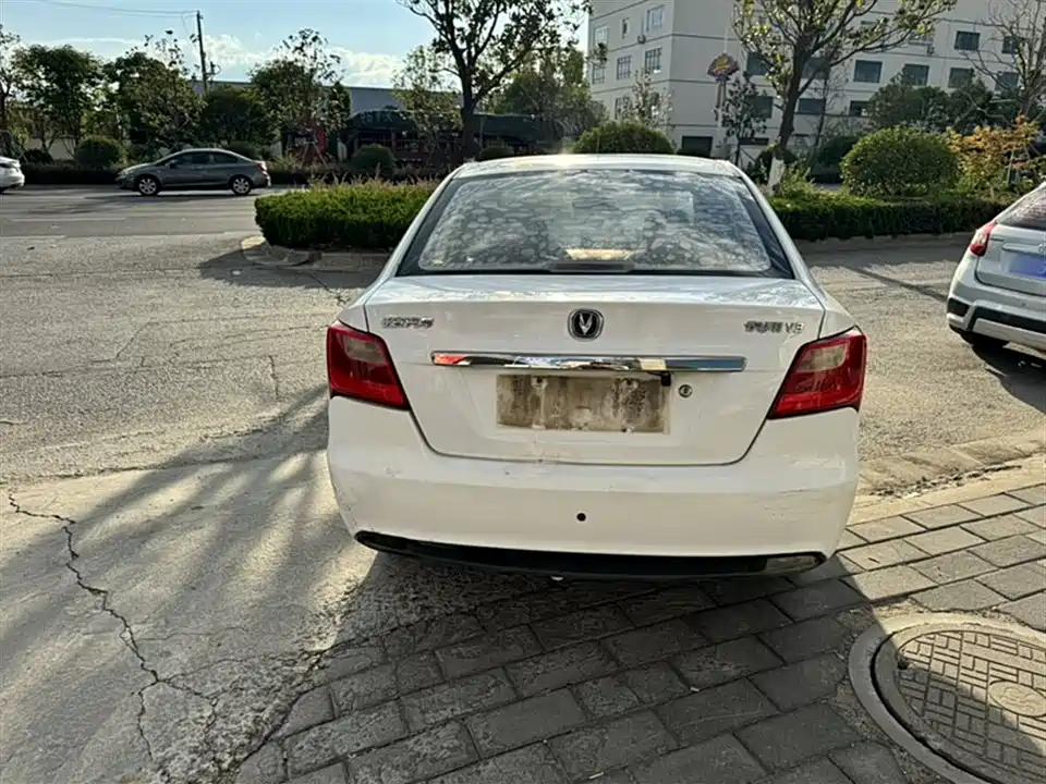 Changan Yuexiang V3