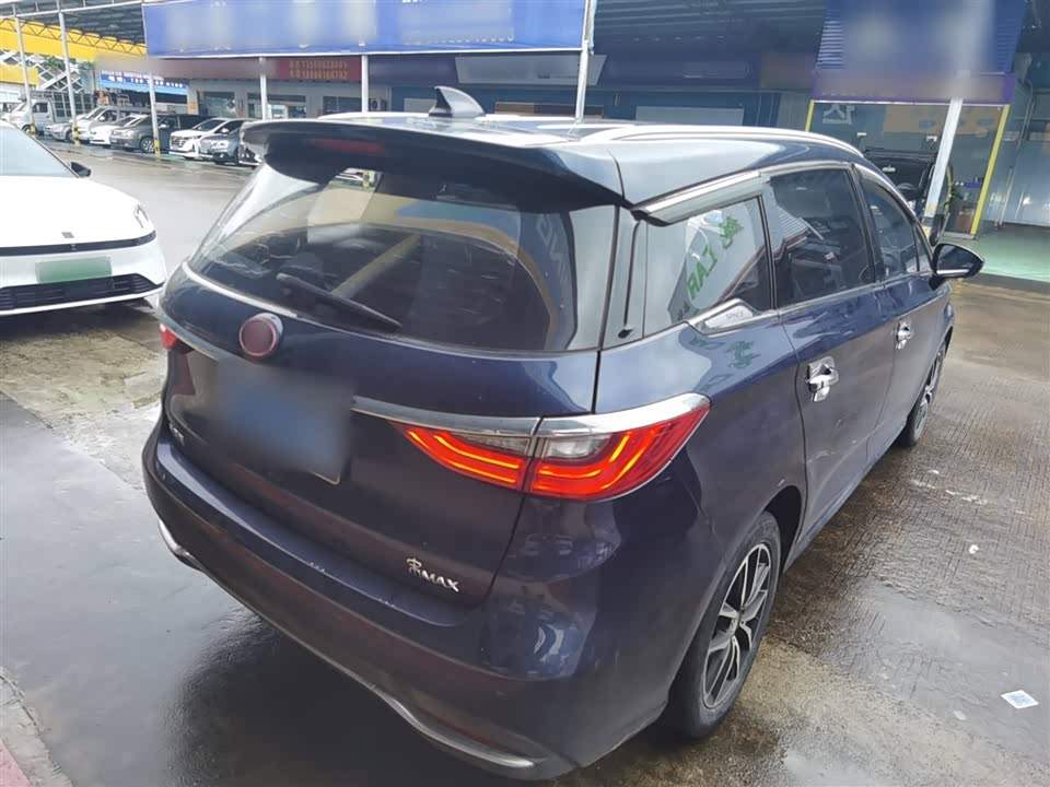 BYD Song MAX BYD Song MAX