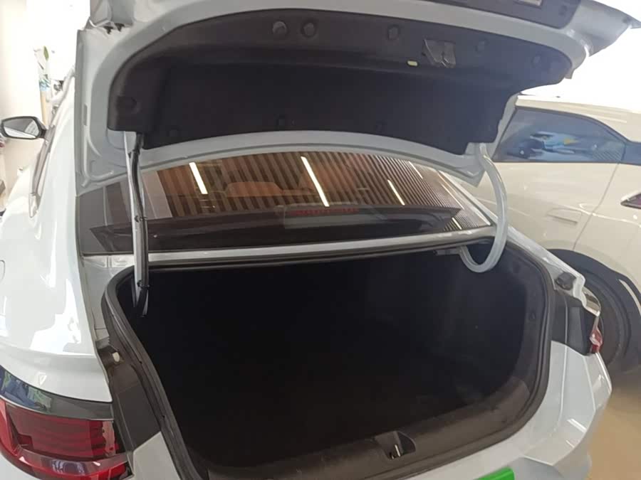 Geely Emgrand L 2022, фото 19