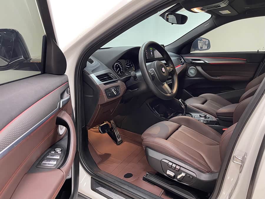 BMW X2 2021, фото 15