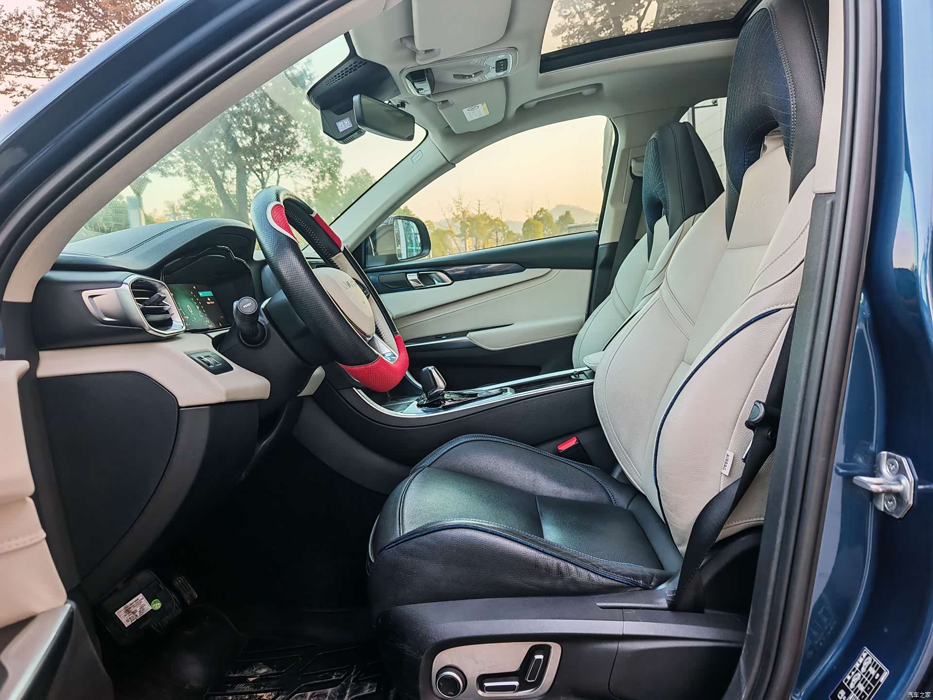 Lynk & Co 01, 2019 14