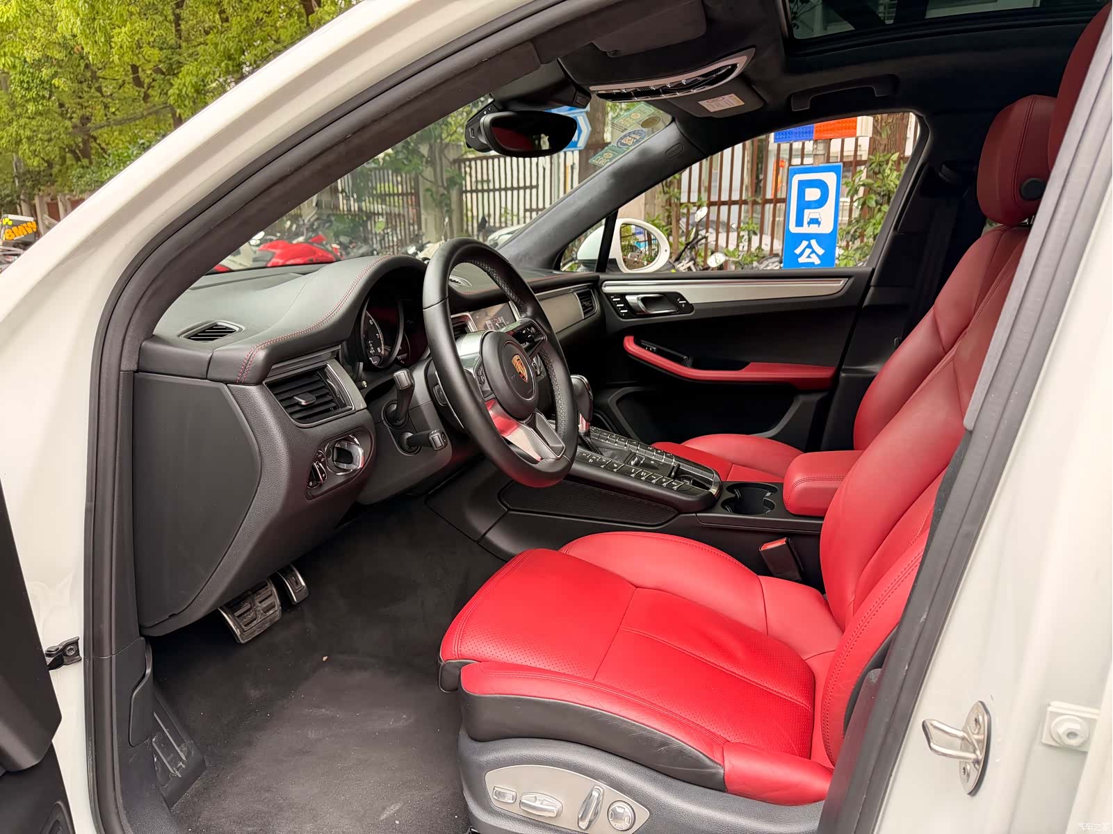 Porsche Macan, 2016 24