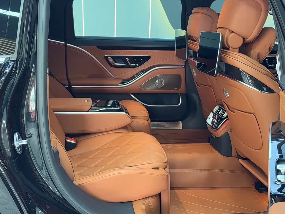 Mercedes-Benz Maybach S-class
