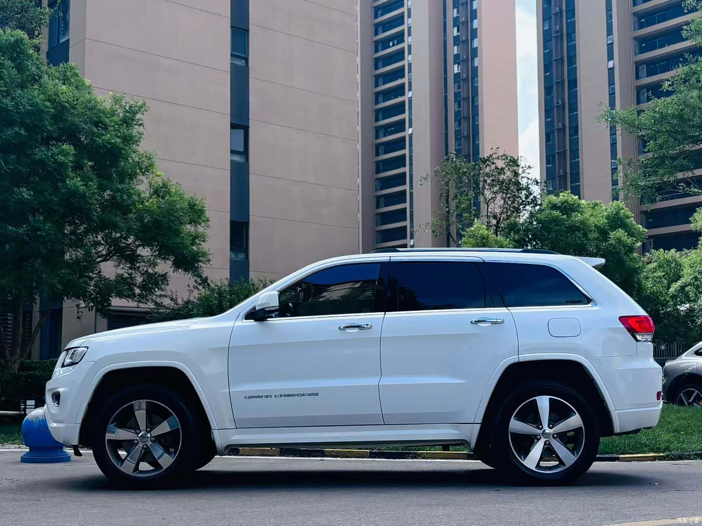Jeep Grand Cherokee, 2016 4