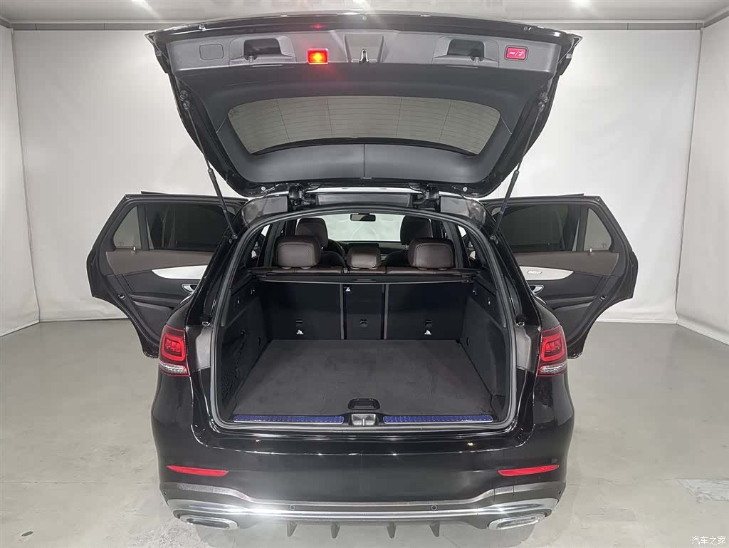 Mercedes-Benz GLC, 2022 18