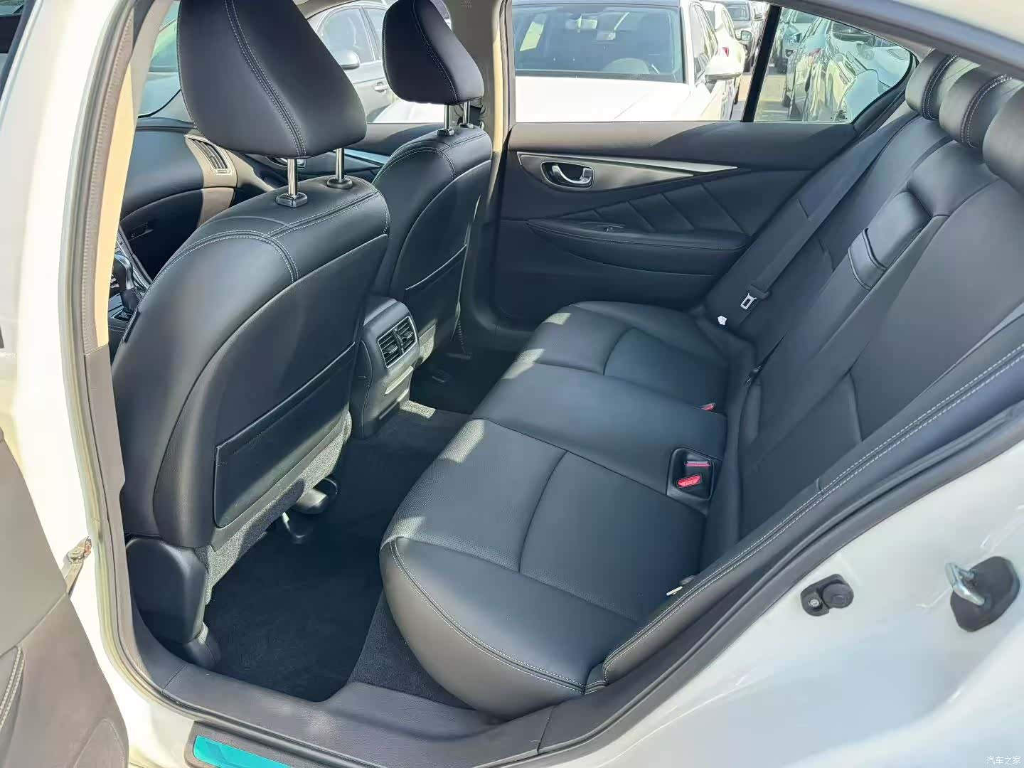 Infiniti Q50L, 2016 4