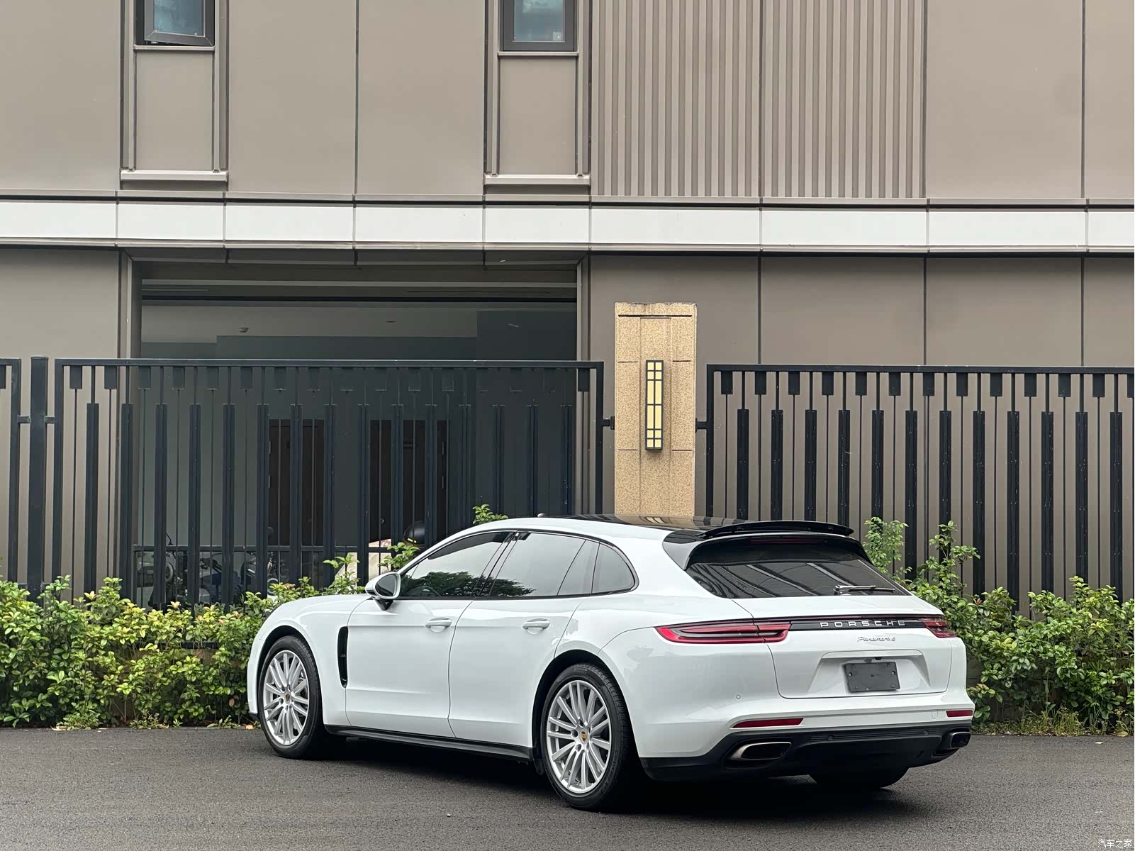 Porsche Panamera, 2019 6