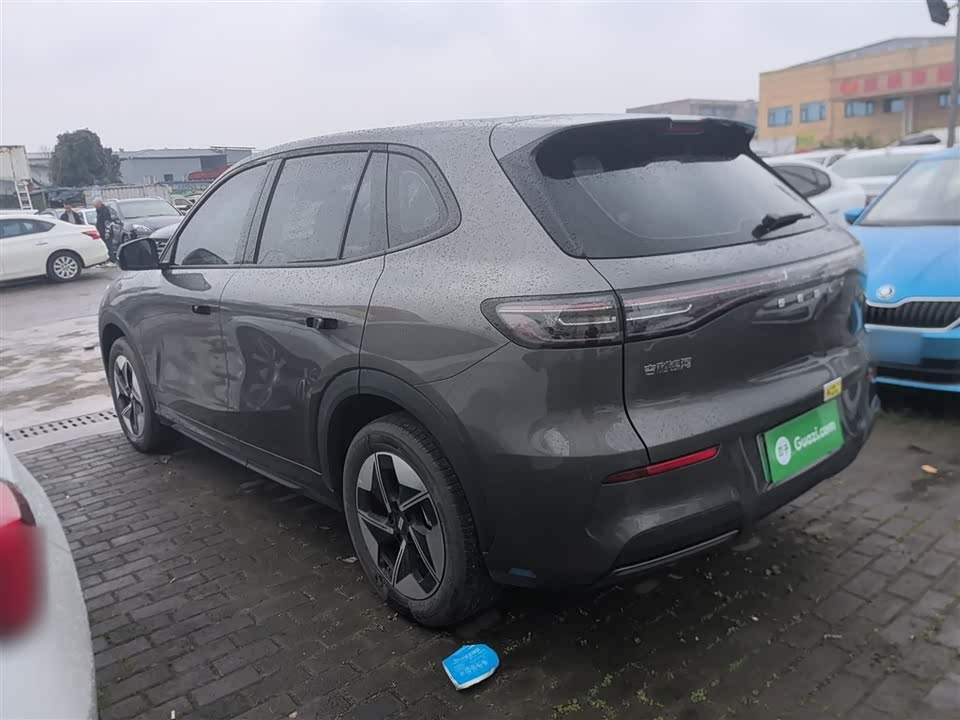 Geely Galaxy Galaxy E5