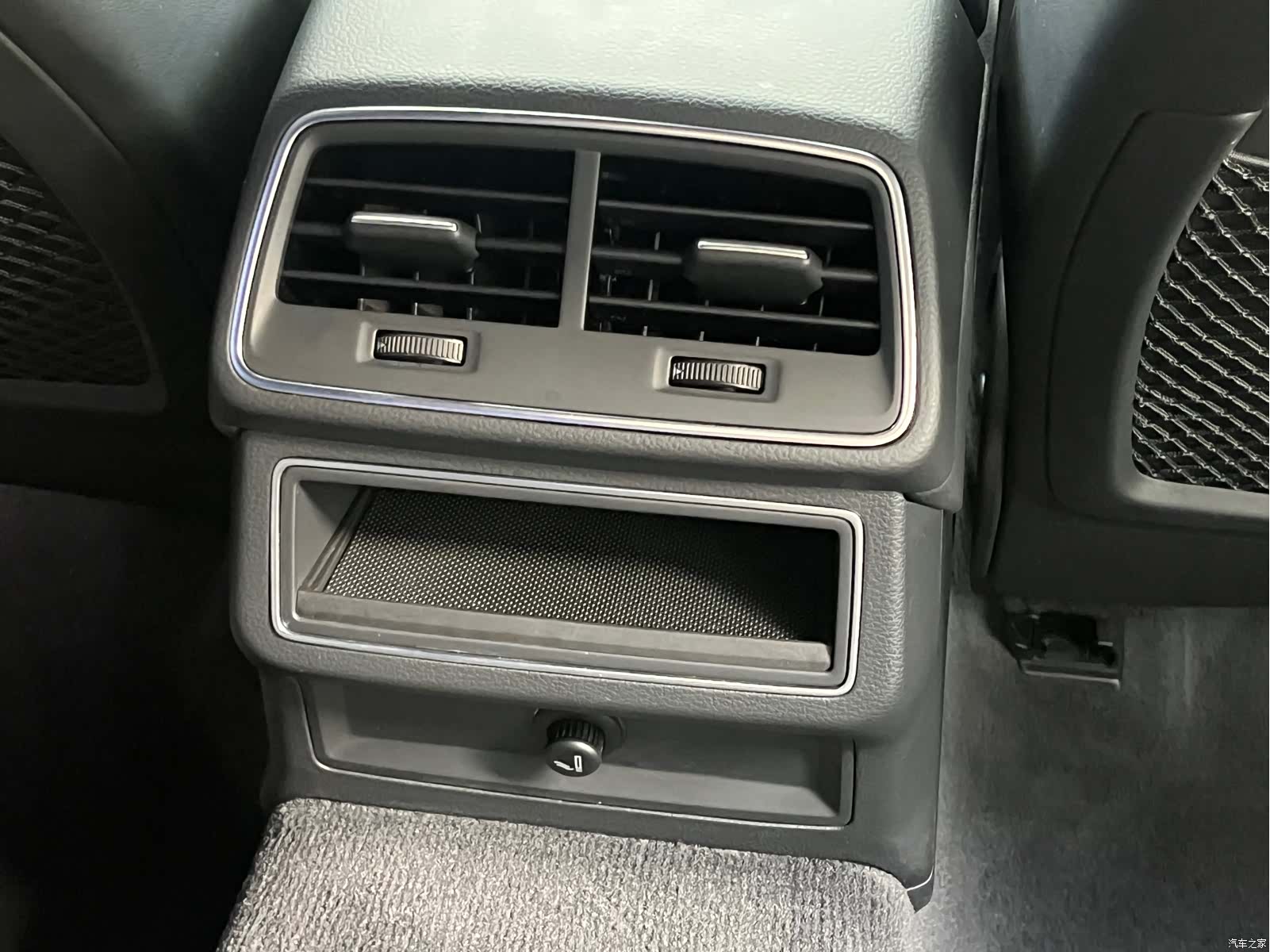 Audi A6L, 2020 23