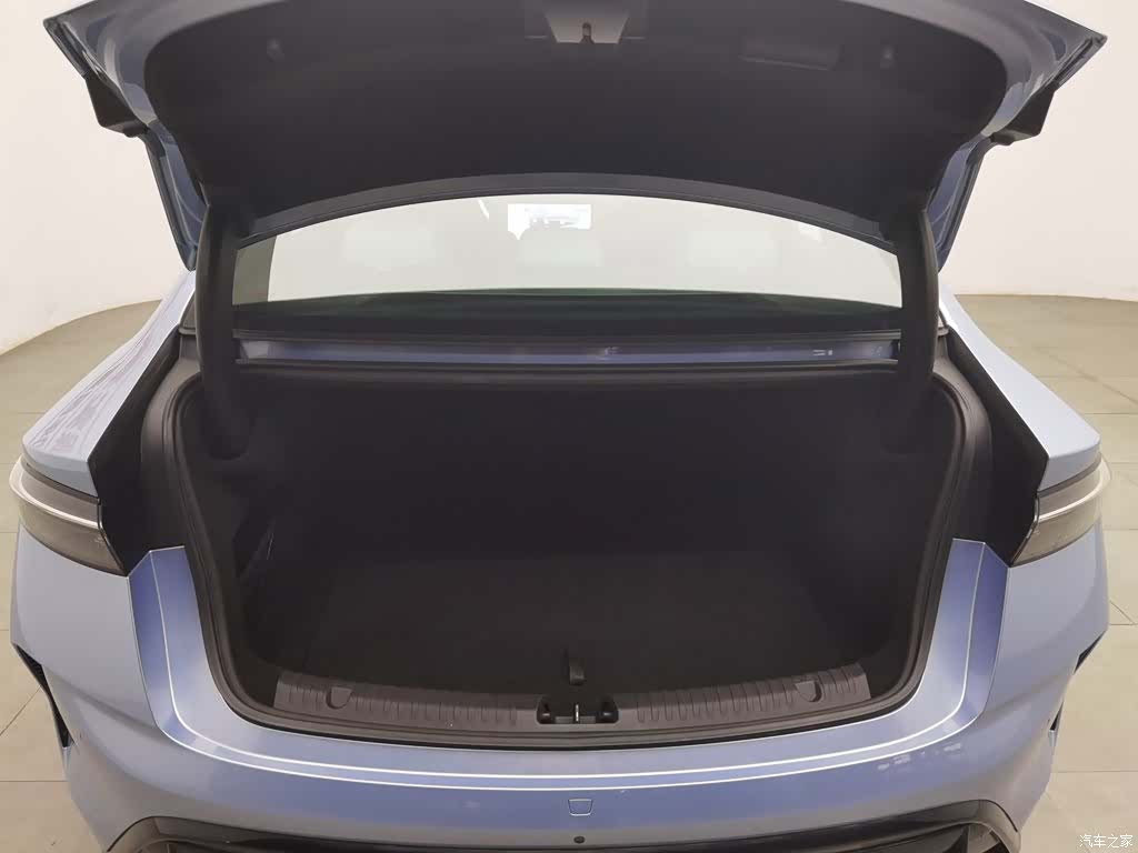 BYD Seal, 2022 16