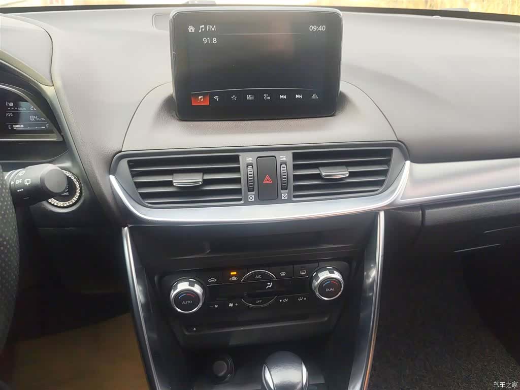 Mazda CX-4, 2017 9