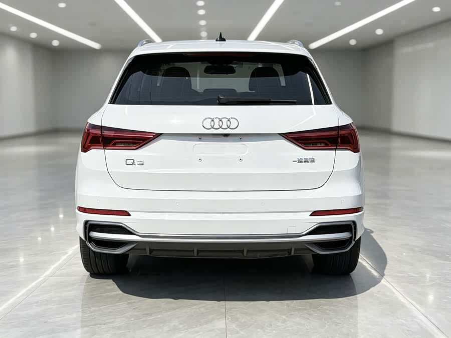 Audi Q3 2022, фото 5