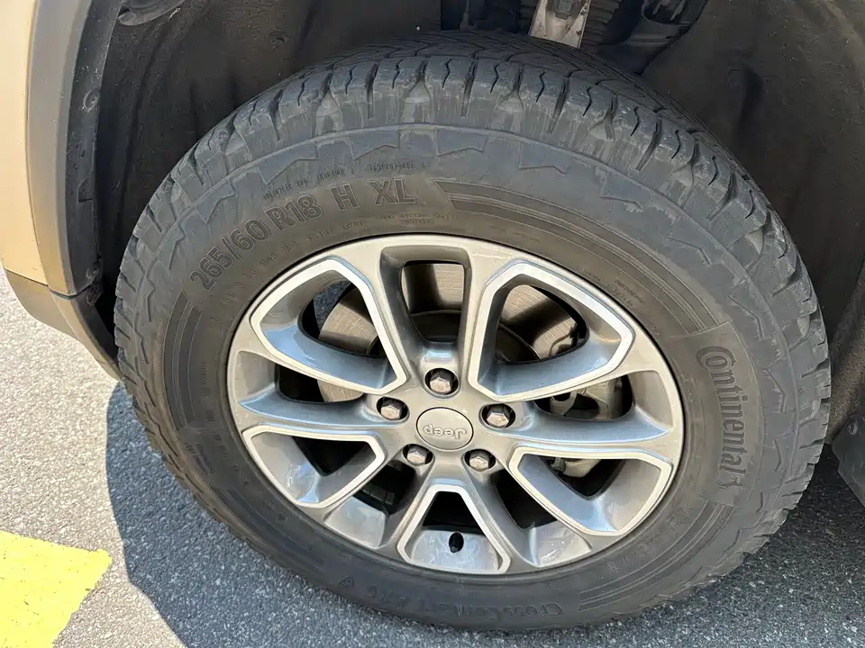 Jeep Grand Cherokee Jeep Grand Cherokee