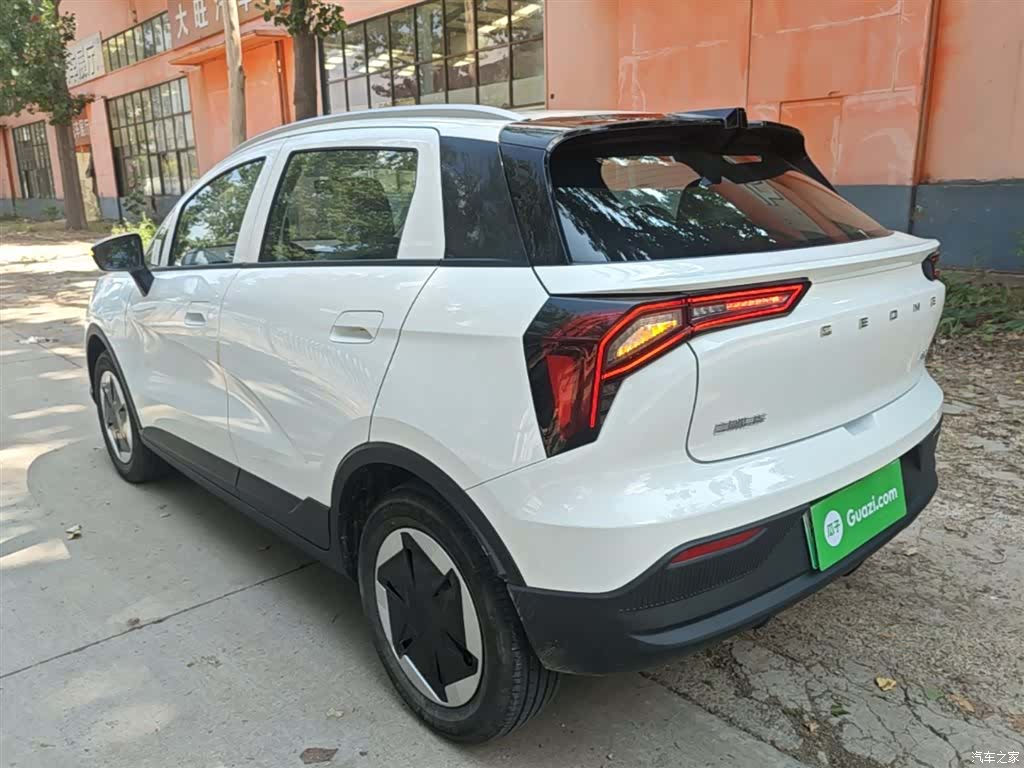 Geely E, 2024 все фото