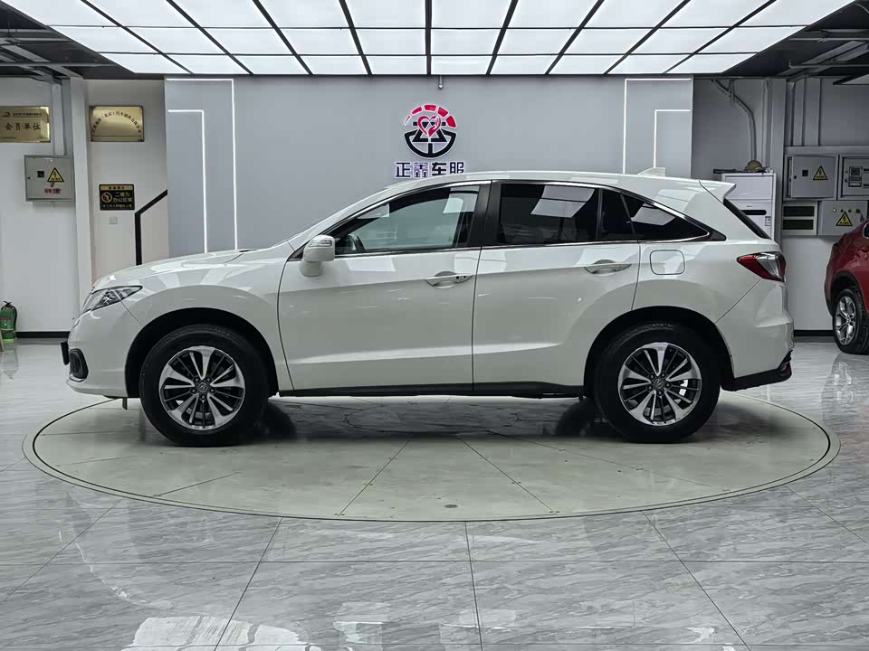 Acura RDX