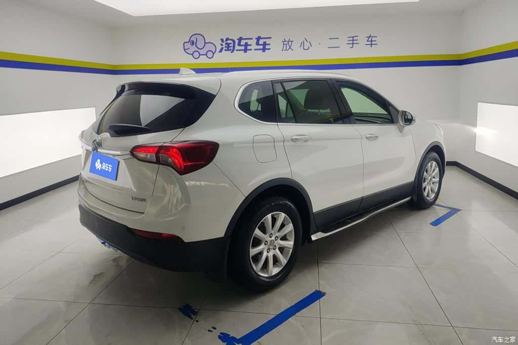 Buick Envision Plus, 2018 3