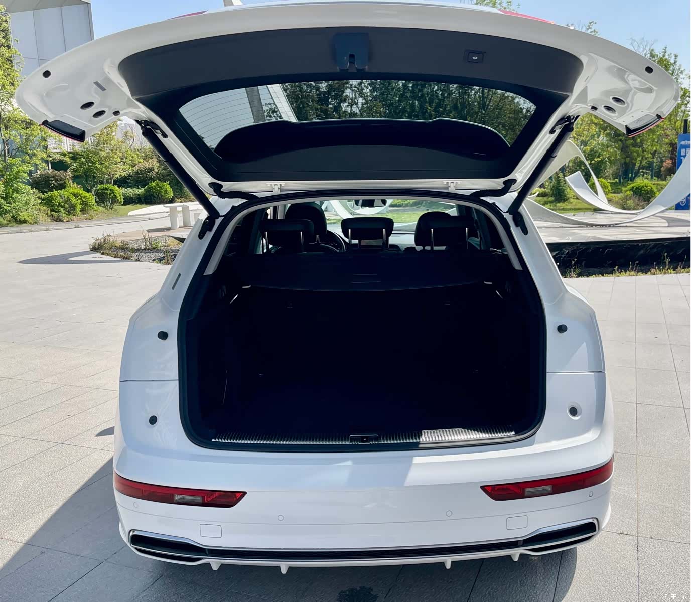 Audi Q5L, 2019 24