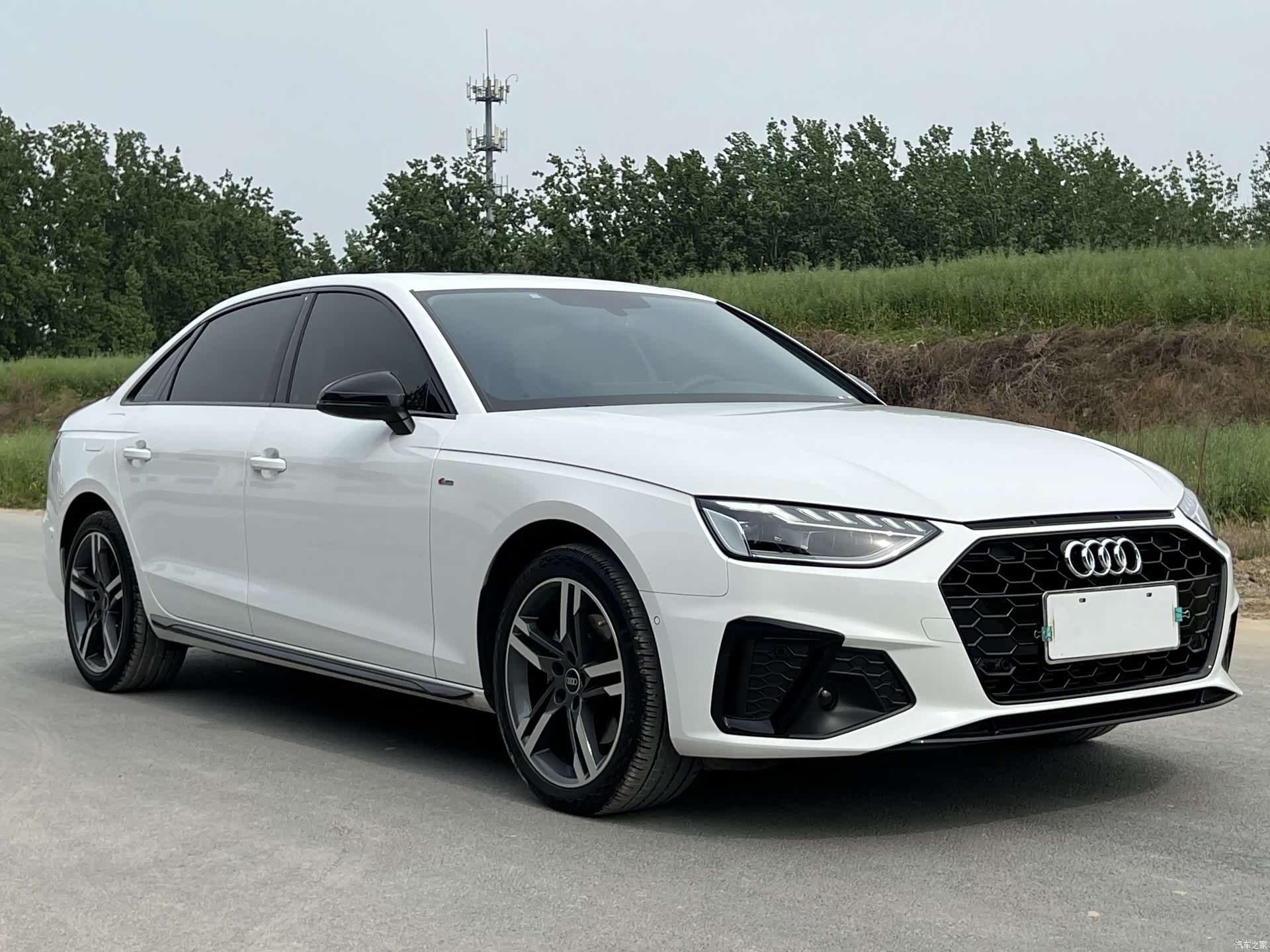 Audi A4L, 2023 3